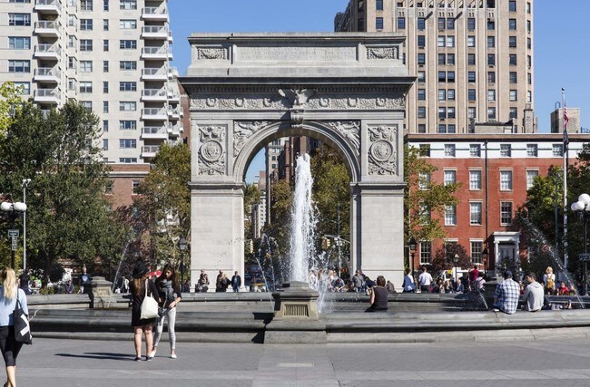 Foto del edificio - 48-50 Greenwich Avenue
