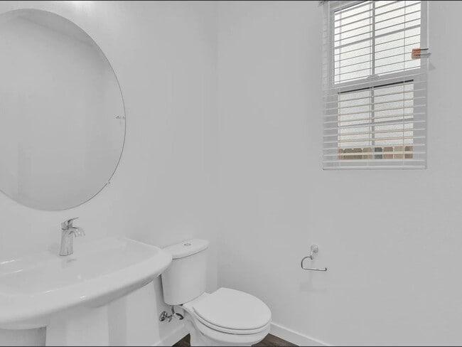 Foto del edificio - 305 Cinema St