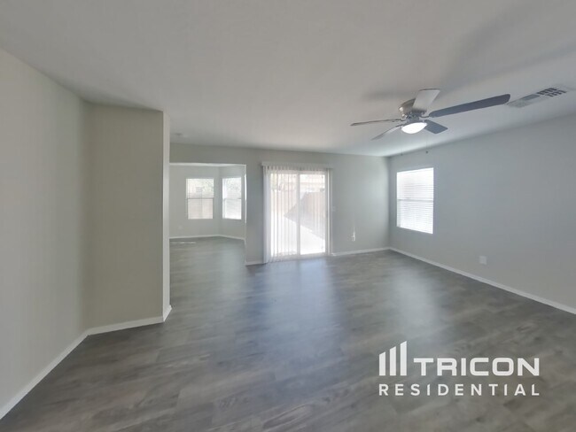 Building Photo - 3326 W Saint Anne Drive Phoenix AZ