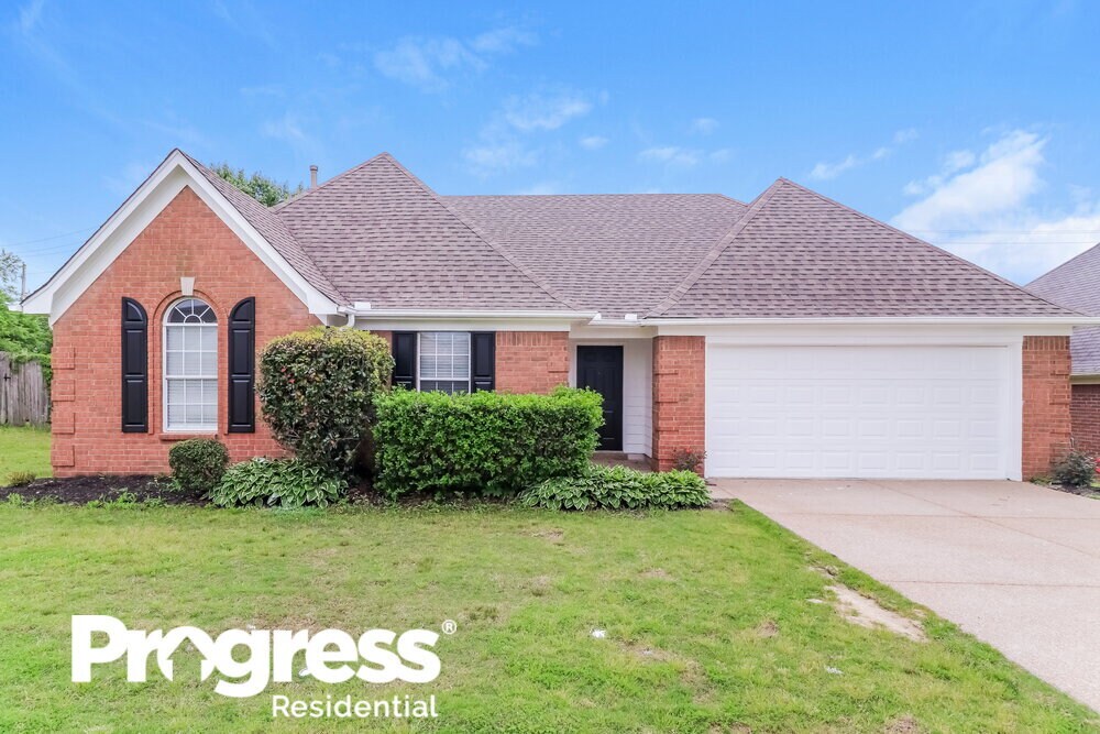 7057 Country Walk Dr, Cordova, TN 38018 House Rental in Cordova, TN