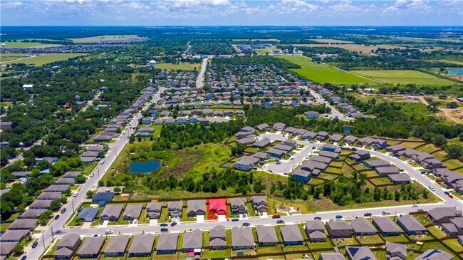 Foto del edificio - 15117 Bullbrier Rd