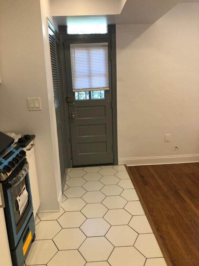 Foto del edificio - 118 P St SW