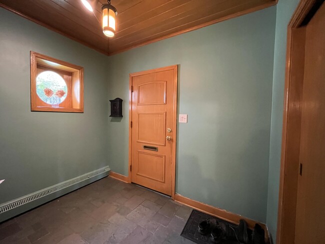 Foto del edificio - 1722 N Prospect Ave