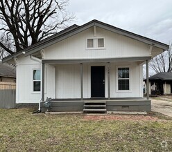 Building Photo - 128 N Atlanta Ave