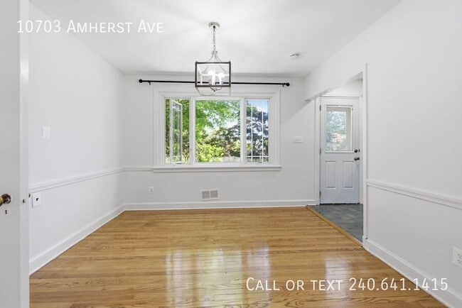 Building Photo - 10703 Amherst Ave