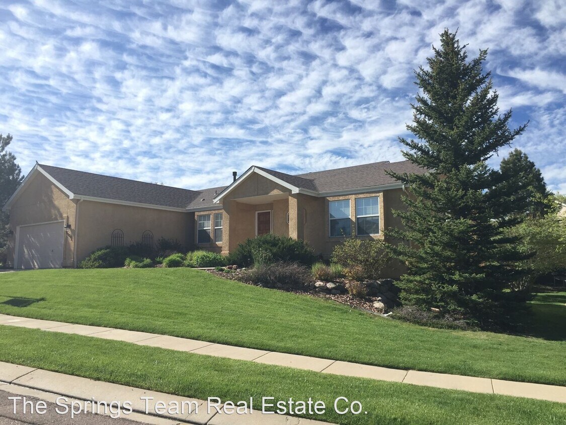 4 br, 3 bath House 2533 Antietam Lane House Rental in Colorado