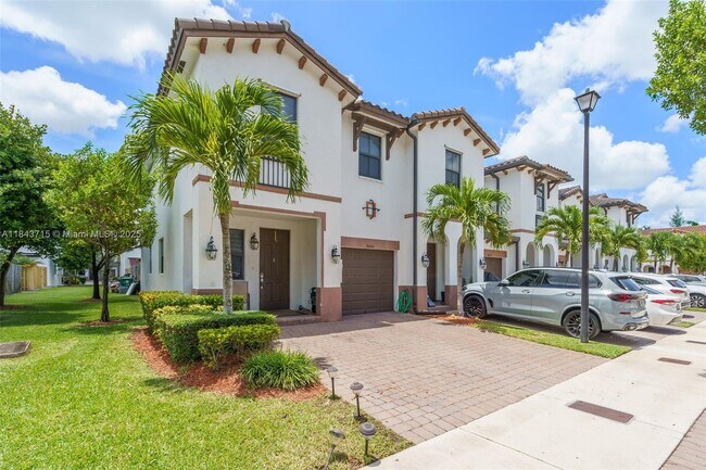 Building Photo - 8866 NW 102nd Pl