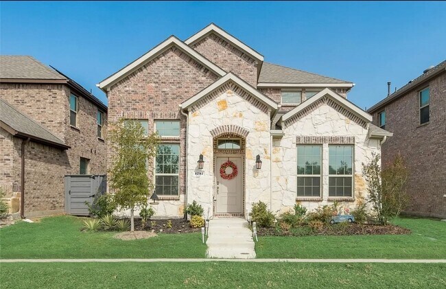 Building Photo - FREE FIRST MONTHS RENT AND HALF OFF SECURI...