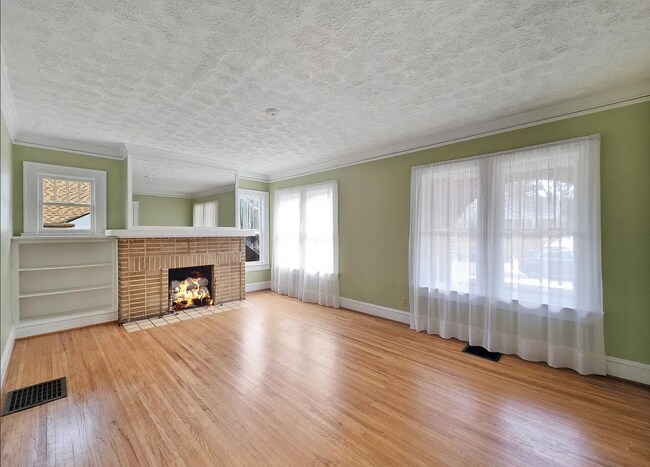 Foto del edificio - 1391 Jefferson Ave