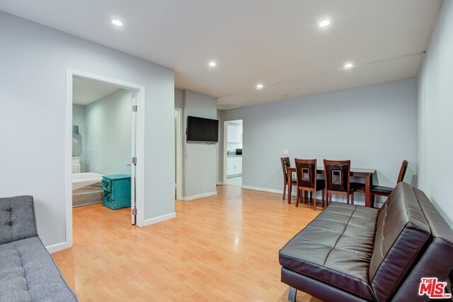 Foto principal - 1534 North Mariposa Avenue