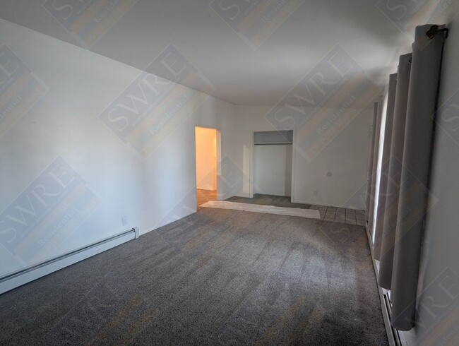 Building Photo - 1020 Bridger Dr