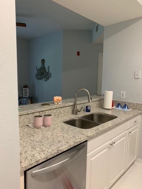 Foto del edificio - 15107 Harbour Vista Cir