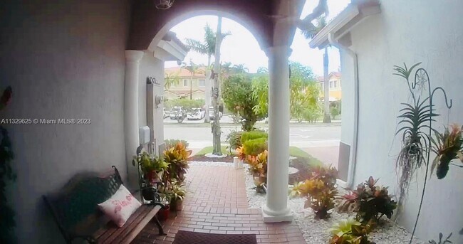 Foto del edificio - 8538 NW 108th Ave