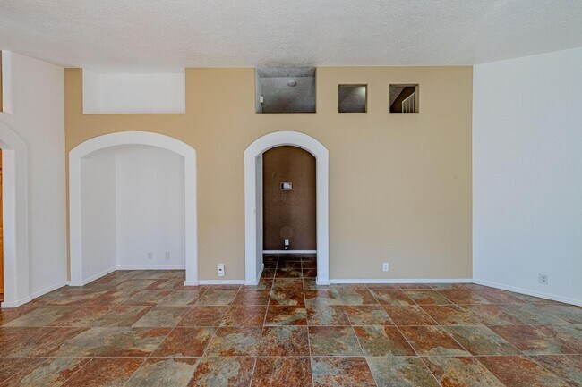 Foto del edificio - 4720 Shepherd Ct NE