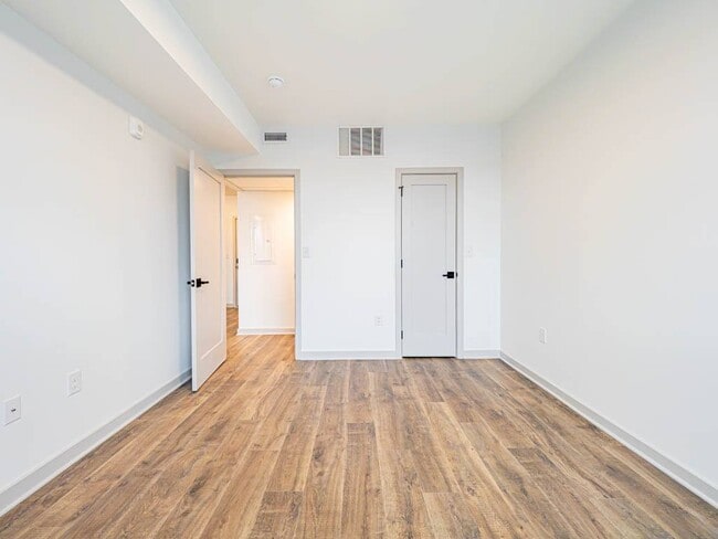Interior Photo - Parkline