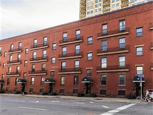 Foto del edificio - 605 S 9th St