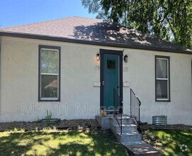 Building Photo - 1350 S 35th St