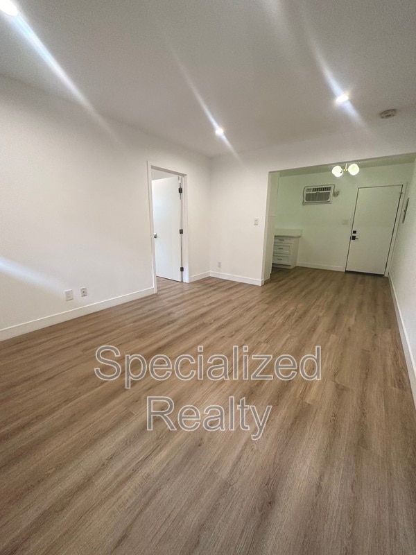 Foto del edificio - 438 Arden Ave