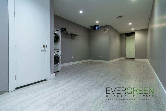 Building Photo - 1154 Nostrand Ave