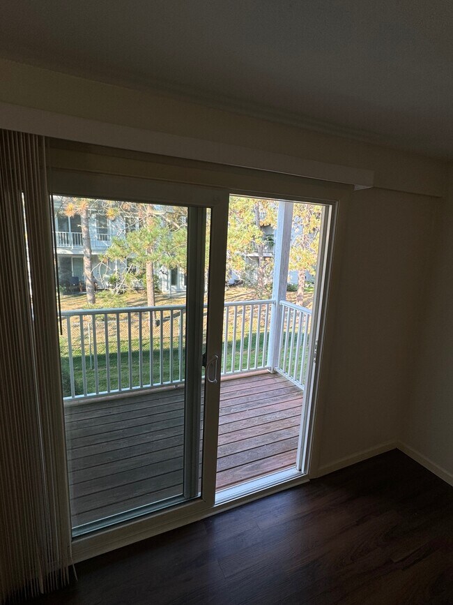 Building Photo - 5 Post Oak Ln