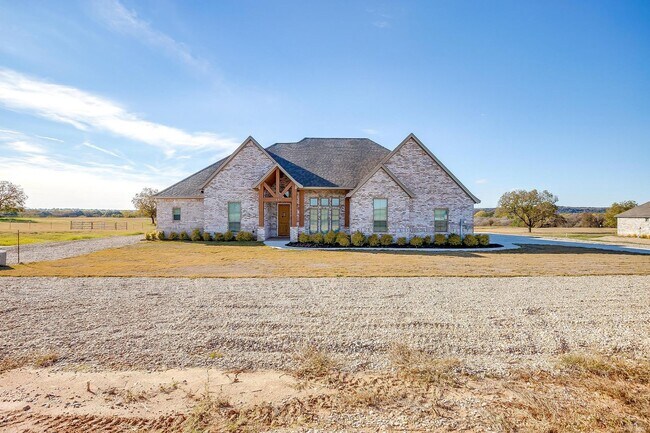 Building Photo - Amazing 5 Bed, 3 Bath New Build- Beautiful Views- Peaceful Country Living- Millsap- 76066
