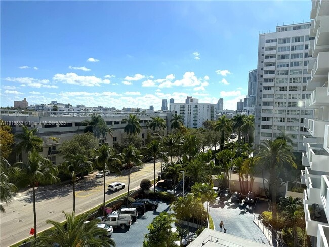 Foto del edificio - 1200 West Ave