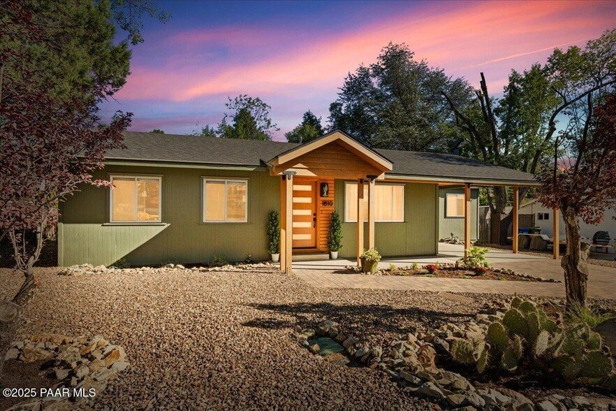 Foto principal - 1810 Meadowbrook Rd