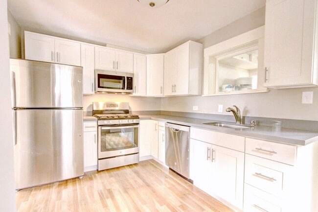Foto del edificio - 502 NE 72nd St