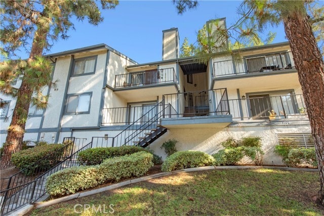 Building Photo - 1704 Bridgeport