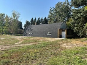 Building Photo - 4406 ND-22