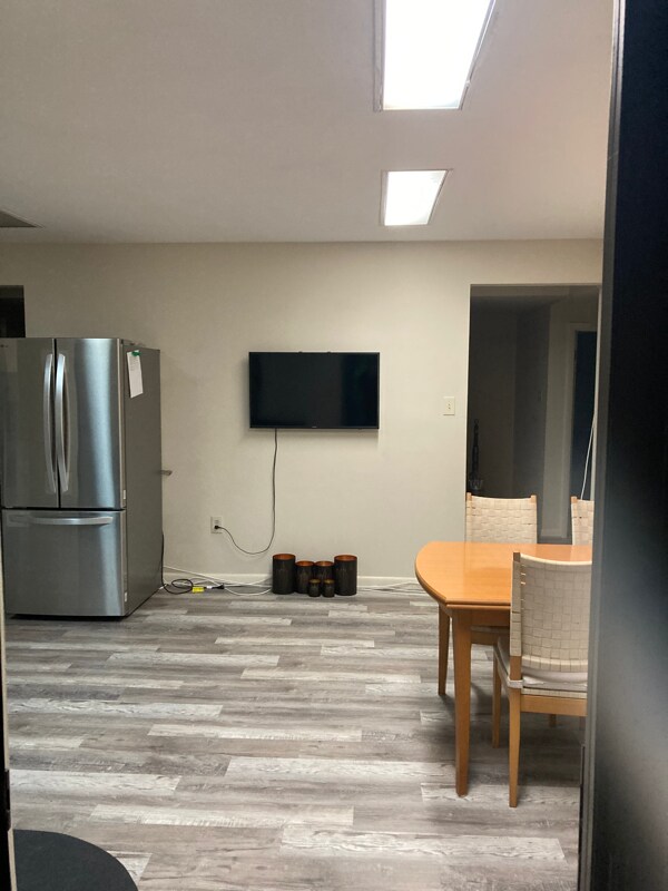 Foto del edificio - 7608 Carteret Rd