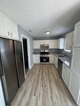 Building Photo - 48 Apple Ln