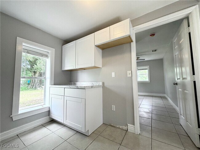 Foto del edificio - 448 Ellis St