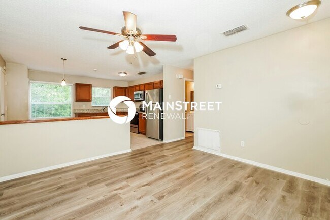 Foto del edificio - 3 Bedroom Pet-Friendly Home in Kissimmee, ...