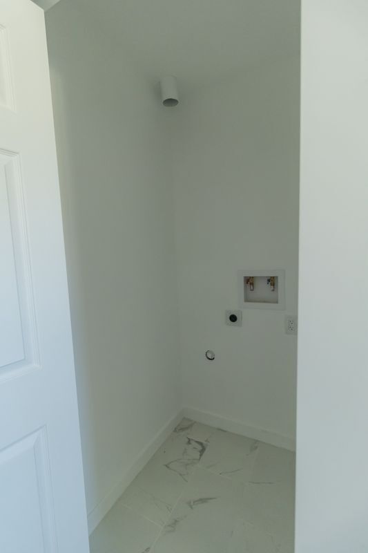 Foto del edificio - 1939 Strozier Ave