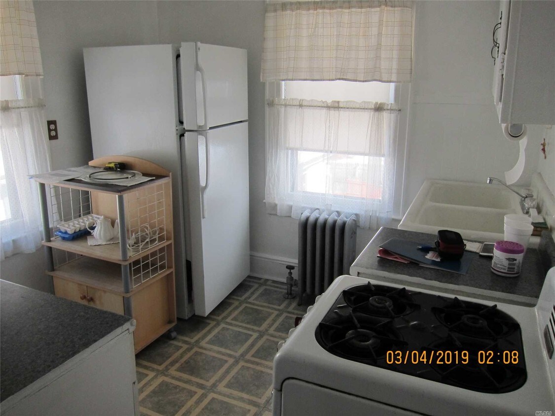 Foto principal - 94-25 Hollis Ct Blvd