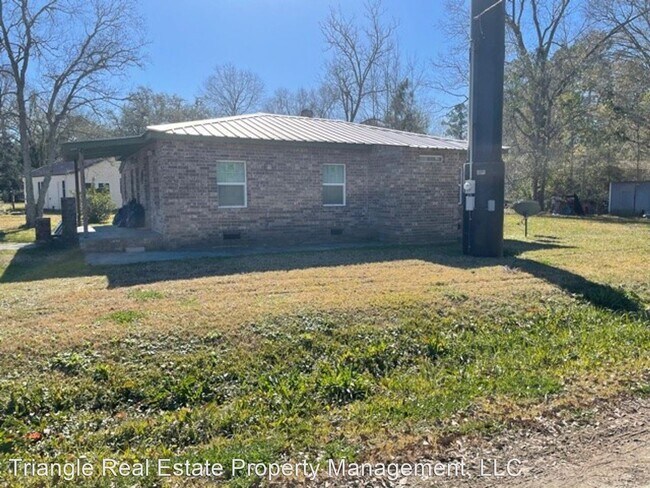 Building Photo - 2 br, 1 bath House - 4586 Hwy 69S