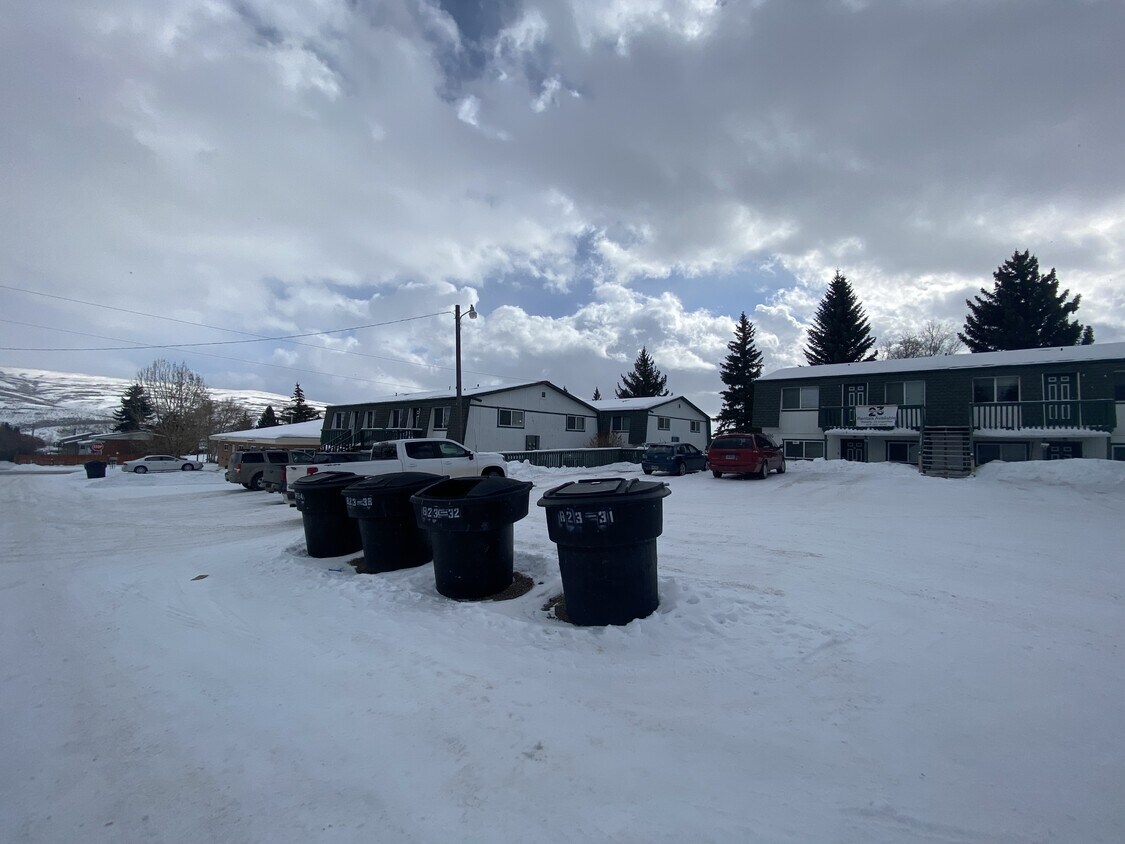 Foto principal - 920 Elk St