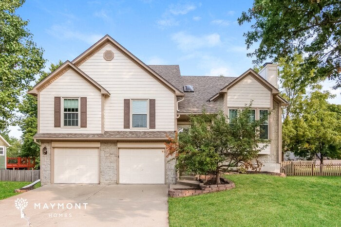 Primary Photo - 1504 Bridlewood Ln