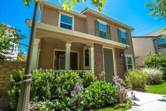 Building Photo - 28256 N Via Sonata Dr