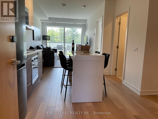 Building Photo - 120 Carrick Trail