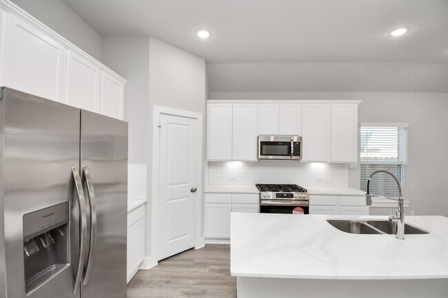 Foto del edificio - 7510 Terramar Bay Ln