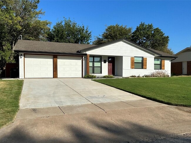 Photo - 5709 Walraven Circle House