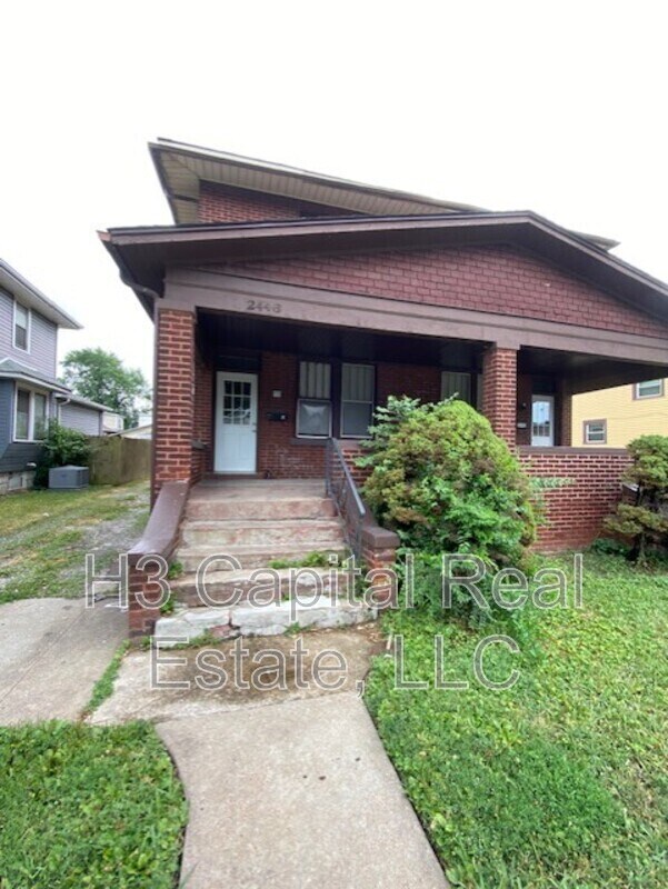 Primary Photo - 2446 State St
