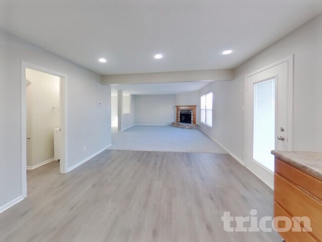 Foto del edificio - 2928 Youngberry Ct