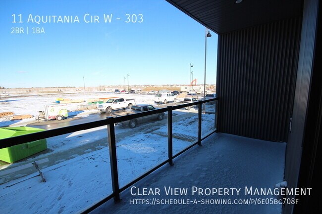 Photo du bâtiment - 2 Bedroom condo across from the Crossings ...