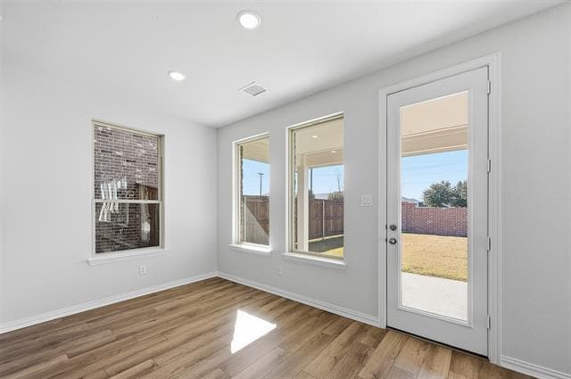 Foto del edificio - 1126 Redcoat Dr