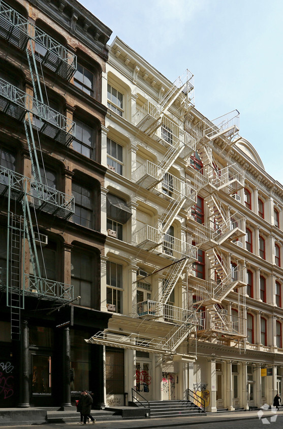 Primary Photo - 66 Greene St