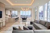 Foto principal - 110 Boren Ave N