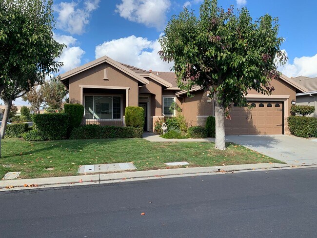 Building Photo - Beautiful Brentwood Summerset 4 Home (55+ living) - 2 Bedroom, 2 Bath